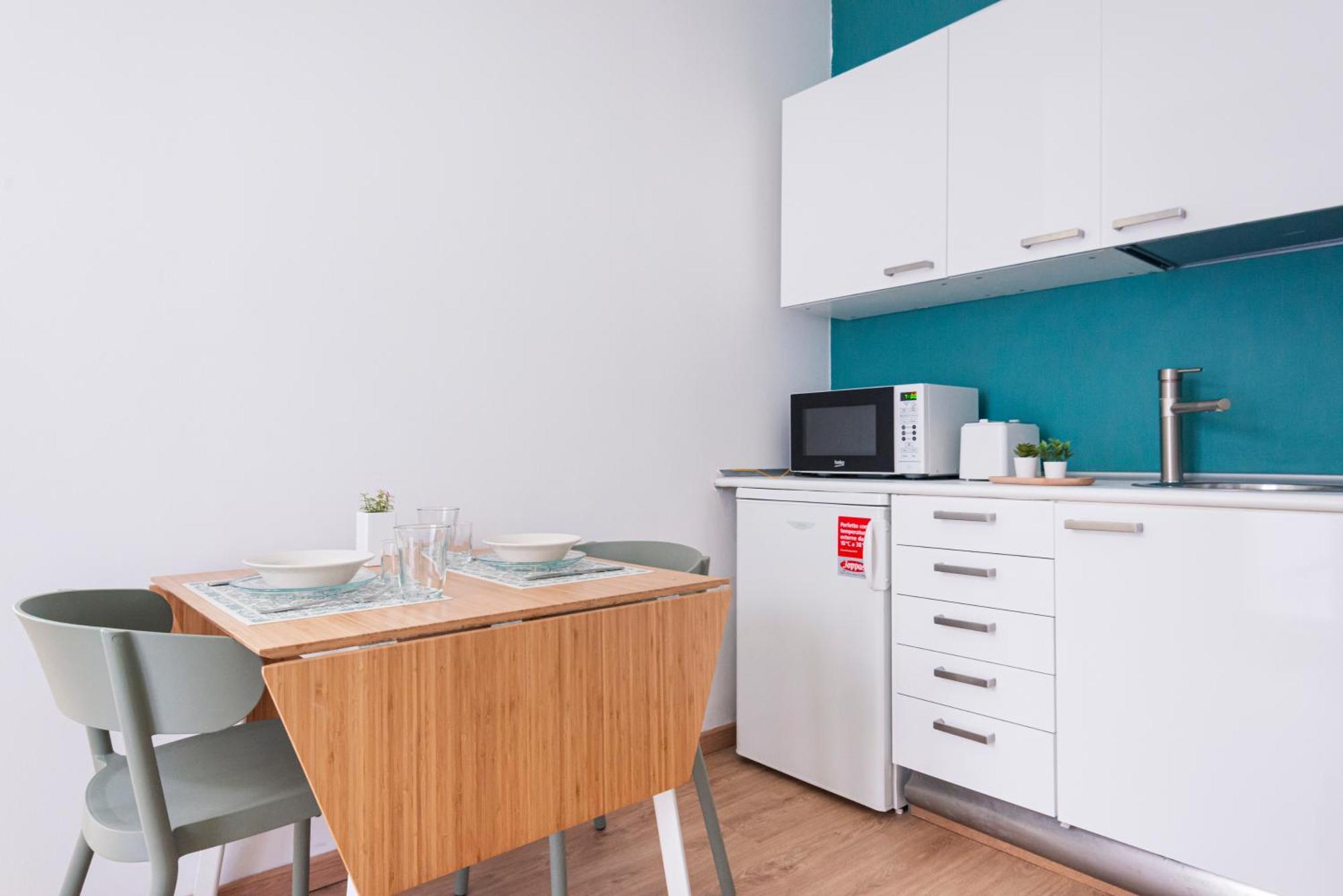 Amazing Flat Near Duomo & Colonne Di San Lorenzo By Easylife Milan Bagian luar foto